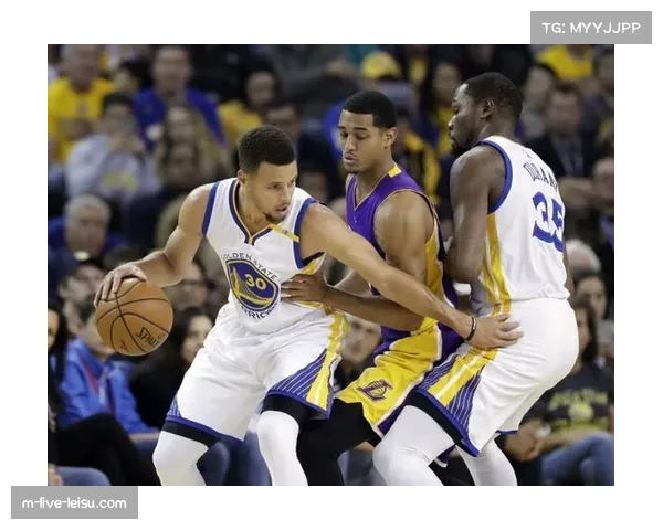 勇士挡拆频率降至联盟最低 快攻占比提升至23.4%谋转型